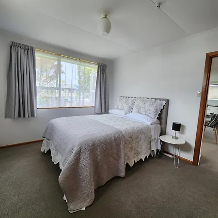 Brookside Villa Kaikoura Exterior photo