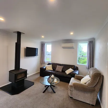 Brookside Villa Kaikoura Exterior photo